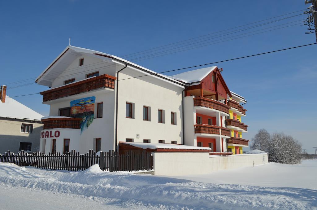Penzion Rogalo Svit Exterior foto